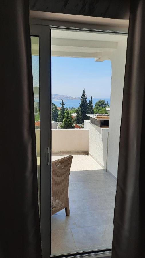 באר Holiday Home Kalicanin מראה חיצוני תמונה