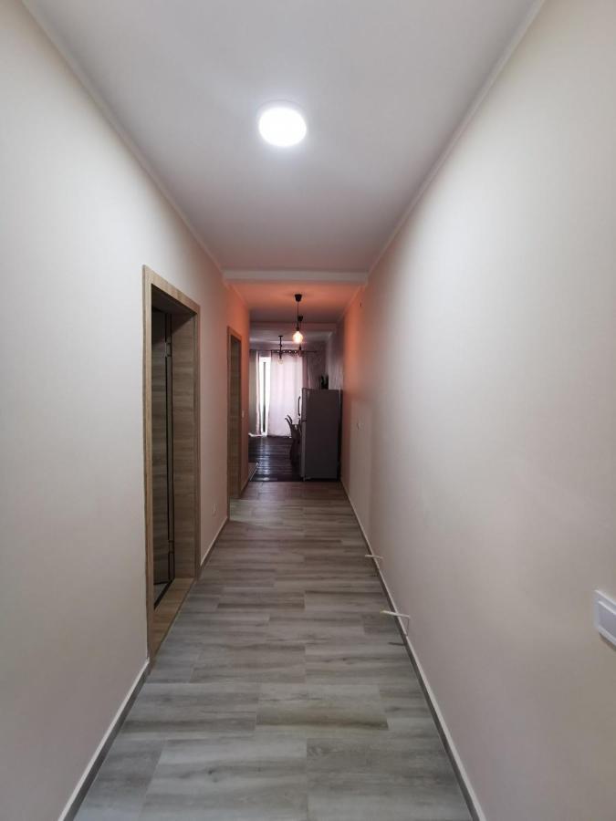 באר Holiday Home Kalicanin מראה חיצוני תמונה