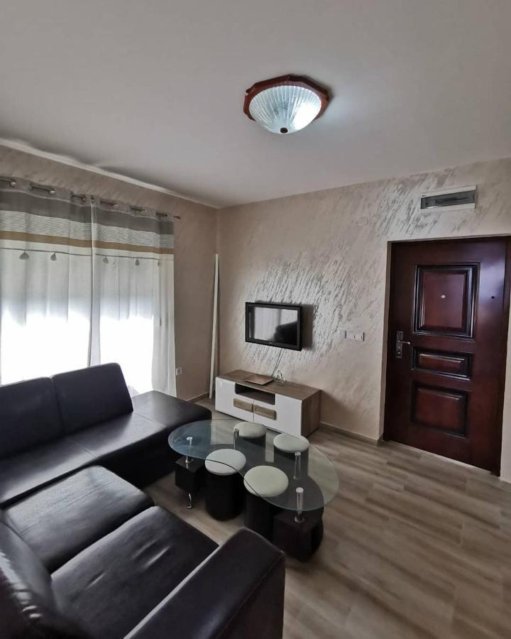 באר Holiday Home Kalicanin מראה חיצוני תמונה
