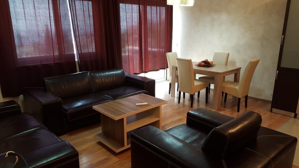 באר Holiday Home Kalicanin חדר תמונה