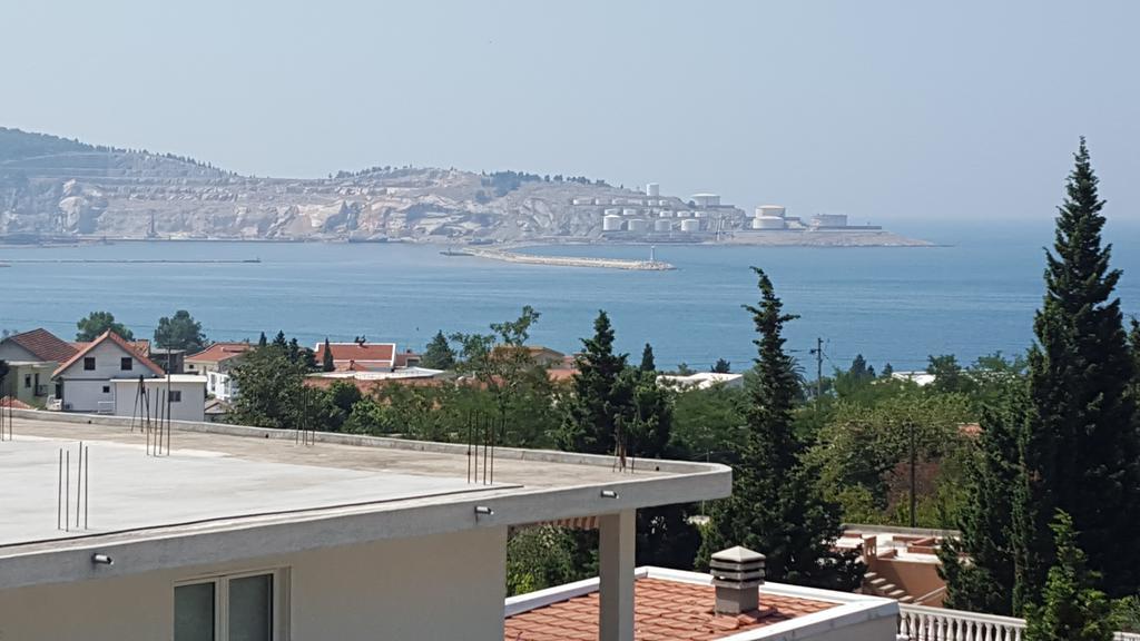 באר Holiday Home Kalicanin מראה חיצוני תמונה